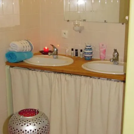 Le Massoir Desaignes Room photo