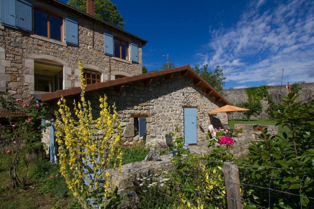 Le Massoir Holiday home Desaignes